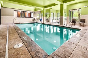 Holiday Inn Express Portland SE- Clackamas Area by IHG