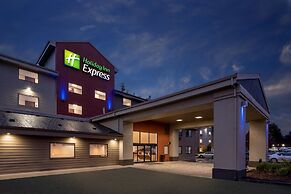 Holiday Inn Express Portland SE- Clackamas Area by IHG