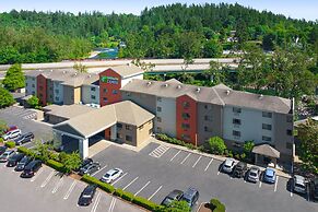 Holiday Inn Express Portland SE- Clackamas Area by IHG