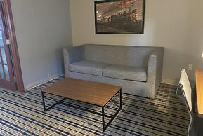 AmericInn by Wyndham Austin