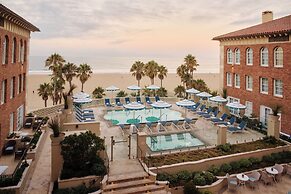 Casa Del Mar