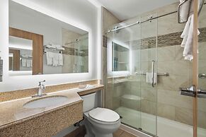 Best Western Crown Inn & Suites