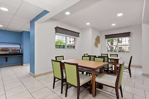 Baymont by Wyndham Orlando/International Dr/Universal Blvd