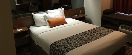 Microtel Inn & Suites by Wyndham Philadelphia Airport