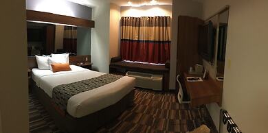 Microtel Inn & Suites by Wyndham Philadelphia Airport