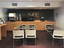 Microtel Inn & Suites by Wyndham Morgan Hill/San Jose Area