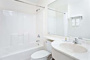 Microtel Inn & Suites by Wyndham Morgan Hill/San Jose Area