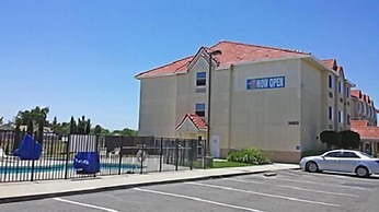 Motel 6 Dixon, CA