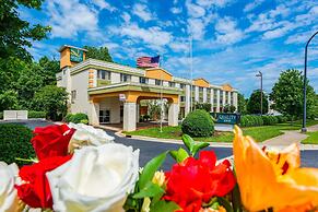 Quality Inn Huntersville near Lake Norman