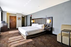 Holiday Inn Express Romulus / Detroit Airport, an IHG Hotel