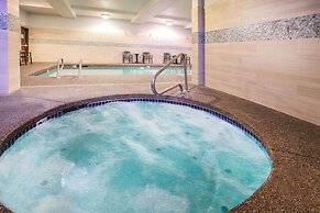 La Quinta Inn & Suites by Wyndham Portland Airport