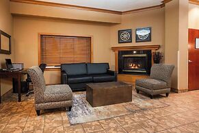 La Quinta Inn & Suites by Wyndham Portland Airport