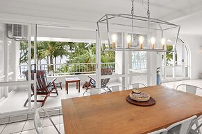 Alamanda Palm Cove by Lancemore