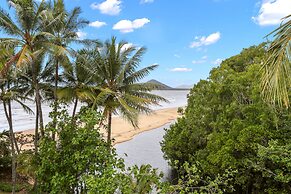 Alamanda Palm Cove by Lancemore