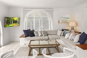 Alamanda Palm Cove by Lancemore