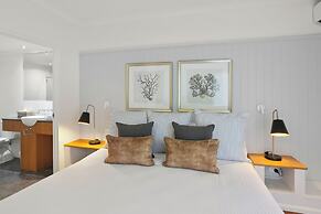 Alamanda Palm Cove by Lancemore