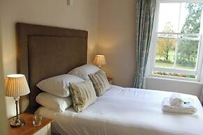 Bartley Lodge Hotel