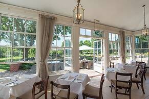 Bartley Lodge Hotel