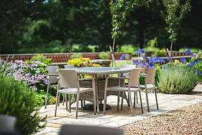 Bartley Lodge Hotel