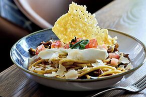 The Inn at Celebration, Autograph Collection