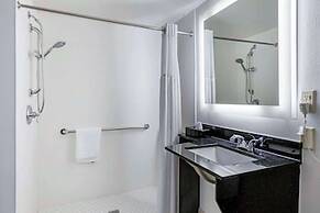 Comfort Inn & Suites Grand Blanc/Flint