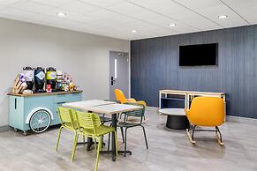 Spark by Hilton Rock Hill