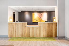 Spark by Hilton Rock Hill