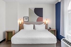 Spark by Hilton Rock Hill