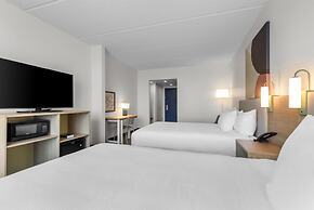 Spark by Hilton Rock Hill