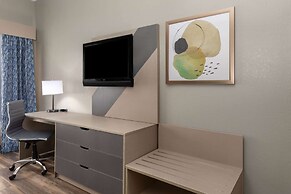 Wingate by Wyndham Sulphur Near Lake Charles