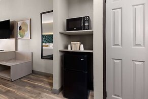 Wingate by Wyndham Sulphur Near Lake Charles