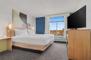 Spark by Hilton Charlotte Tyvola I-77