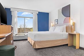 Spark by Hilton Charlotte Tyvola I-77