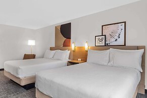 Spark by Hilton Charlotte Tyvola I-77