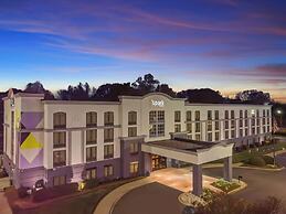 Spark by Hilton Charlotte Tyvola I-77