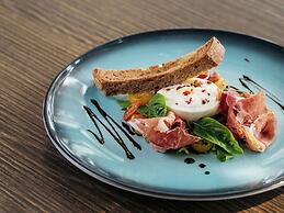 Sofitel Singapore Sentosa Resort & Spa