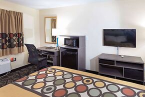 Super 8 by Wyndham Big Rapids