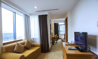 Menara Peninsula Hotel Jakarta