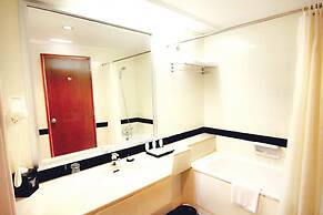 Menara Peninsula Hotel Jakarta