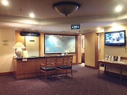 Menara Peninsula Hotel Jakarta