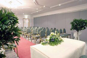 Holiday Inn A55 Chester West by IHG