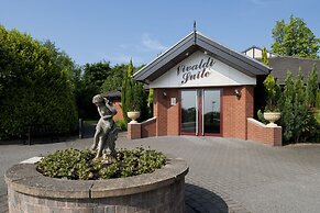 Holiday Inn A55 Chester West by IHG