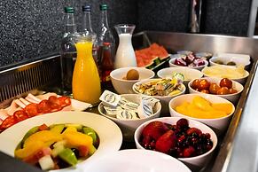 Holiday Inn A55 Chester West by IHG