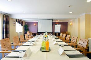 Holiday Inn A55 Chester West by IHG