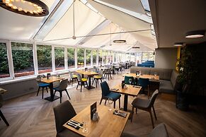 Holiday Inn A55 Chester West by IHG