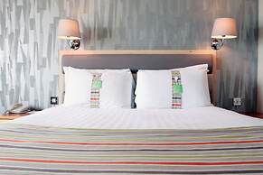 Holiday Inn A55 Chester West by IHG