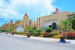 All Ritmo Cancun Resort & Water Park - All Inclusive