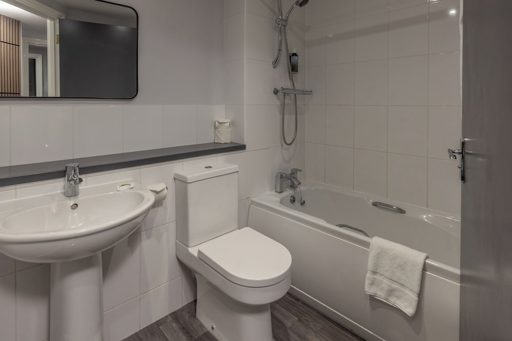 Best Western Claydon Hotel