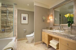 Hotel Mulia Senayan, Jakarta