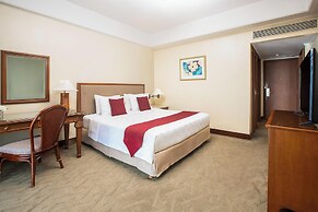 Aryaduta Lippo Village